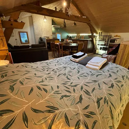 Maison Partagee *